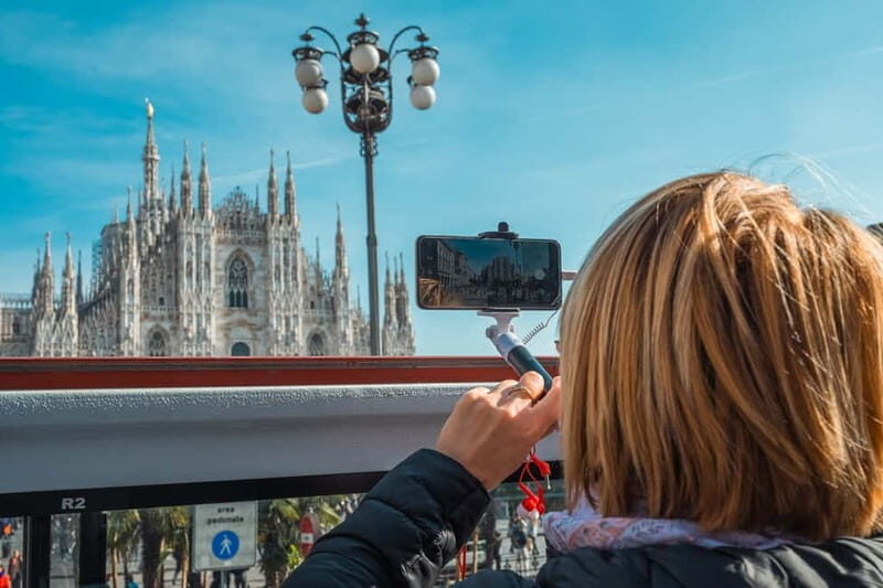 Milan Duomo Rooftops Tour + Optional Hop-on-Hop-off ticket - How this tour feels in a crowd: best times and best habits