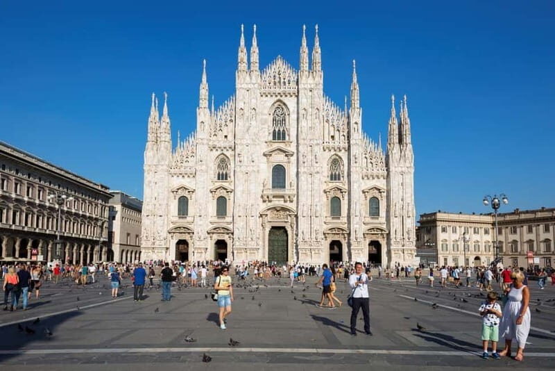 Milan: Duomo Tour with Priority Entry & Rooftop Access - Inside the Milan Cathedral: Gothic Details You’ll Actually Notice