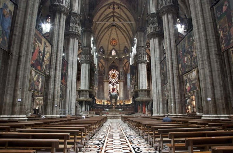 Milan: Fast Track Cathedral and Duomo Rooftop Guided Tour - Who this tour is best for (and who should skip it)