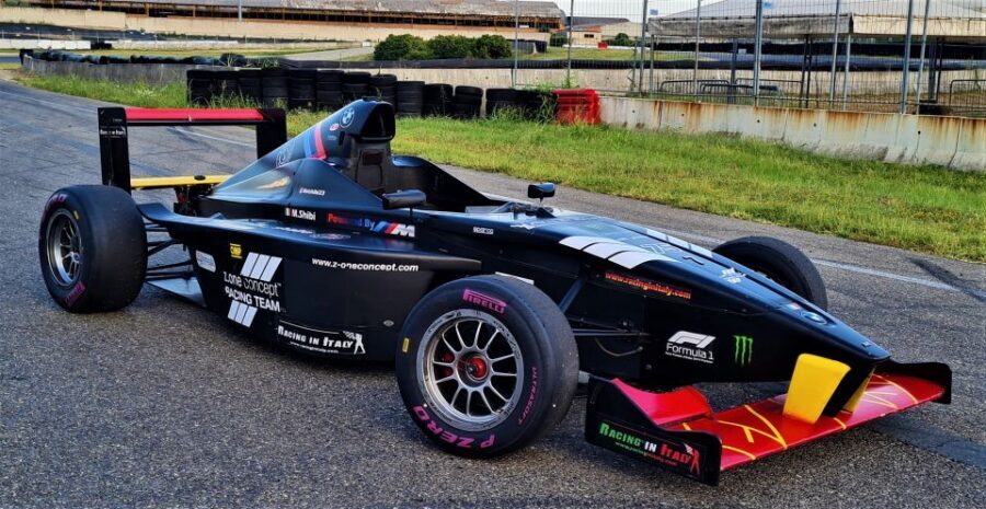 Milan: Formula BMW & Ferrari Race Course Driving Experience - Formula 4 Type BMW FB02: 15 Laps Where Skills Show