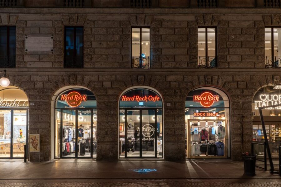Milan: Hard Rock Cafe with Set Menu for Lunch or Dinner - Who this fits best