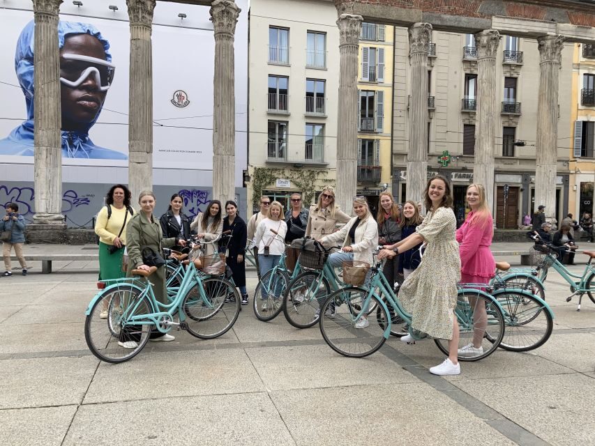 Milan: Highlights and Hidden Gems Guided Bike Tour - Duomo, Palazzo Reale, and Galleria Vittorio Emanuele