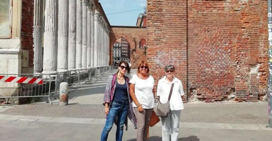 Milan : Historic Private Walking Tour - Bosco Verticale: design you can understand at street level