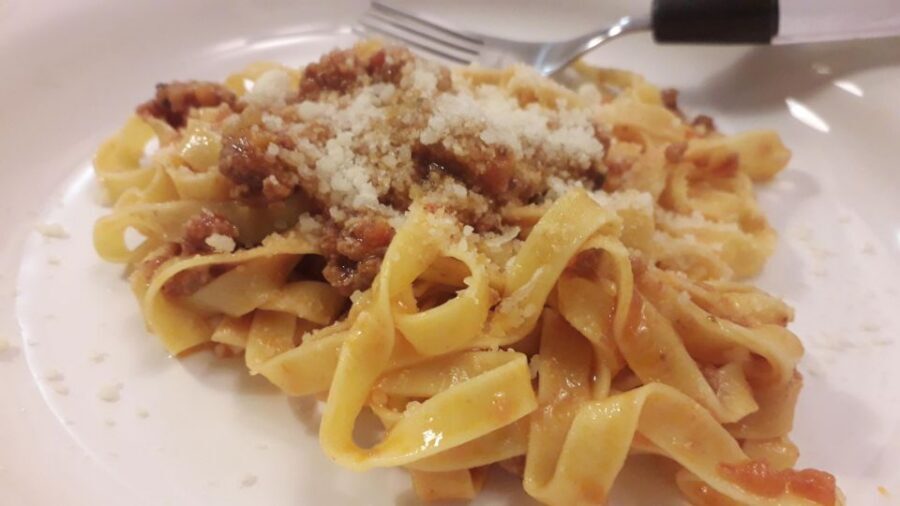 Milan: Italian Cooking Class with Food and Wine - Beyond pasta: sauces, focaccia, and Italian comfort with a lighter touch