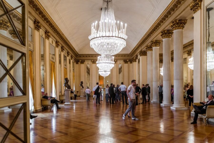 Milan: La Scala Theater & Museum Guided Experience - Rehearsal luck: what you might see and what can change