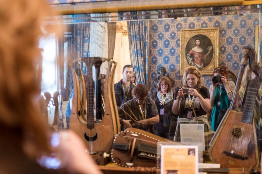 Milan: La Scala Theater & Museum Guided Experience - Price and value: is $34 worth it for an hour?