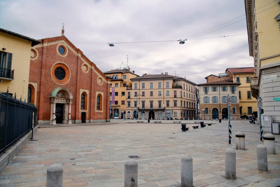 Milan: Last Supper Guided Visit - Santa Maria delle Grazie Outside: The Facade Context You Can Actually Use