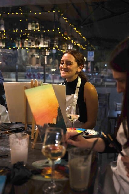 Milan: Paint 'n Sip Class - The Painting Fundamentals That Help First-Timers