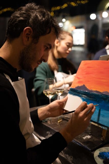 Milan: Paint 'n Sip Class - Italian Wines Included, With a Glass That Stays Going