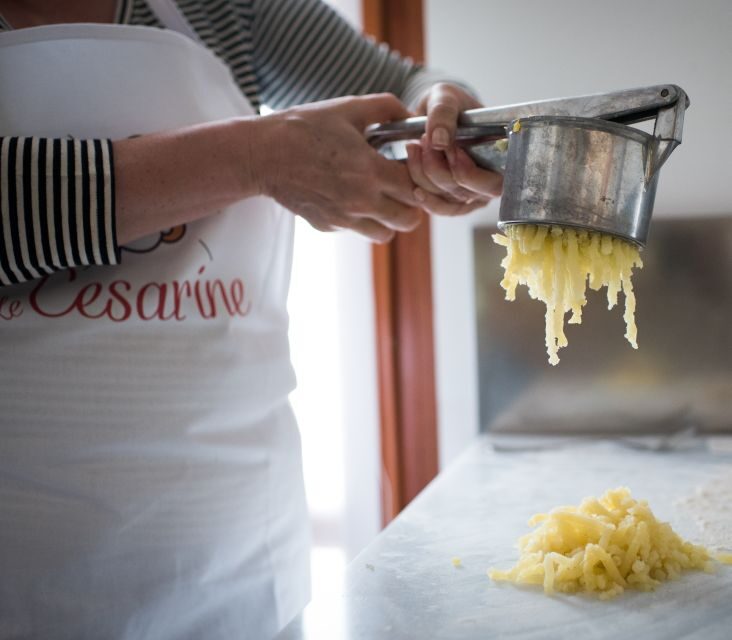 Milan: Pasta and Tiramisu Class at a Local's Home - Eating What You Make: Lunch or Dinner With Wine and Coffee