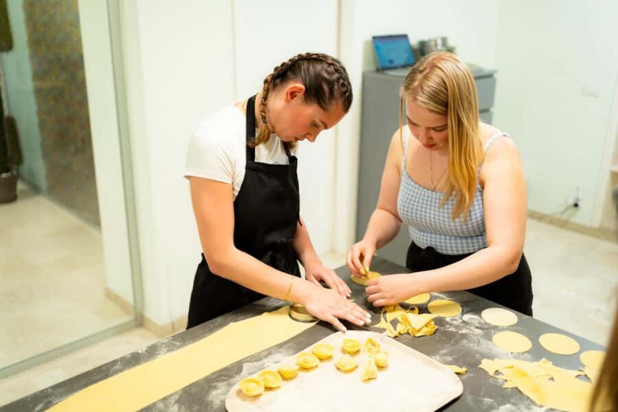 Milan: Pasta, Gnocchi and Tiramisù Cooking Class with Wine - Fresh Pasta From Scratch: Dough, Sauce, and Cooking It Right
