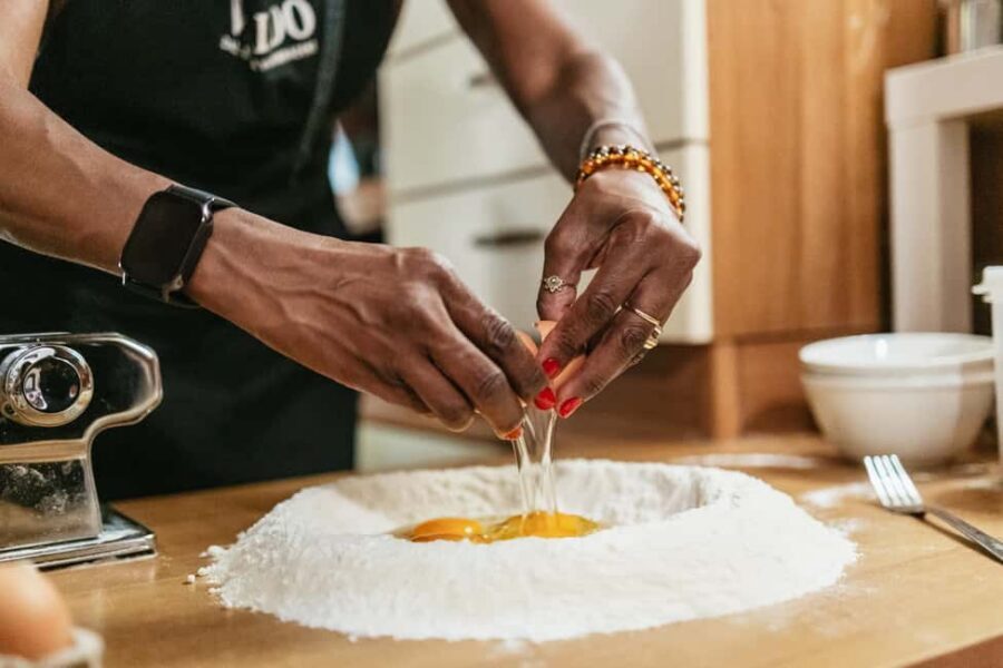 Milan: Pasta & Tiramisu Cooking Class with Premium Products - Who This Class Is Perfect For