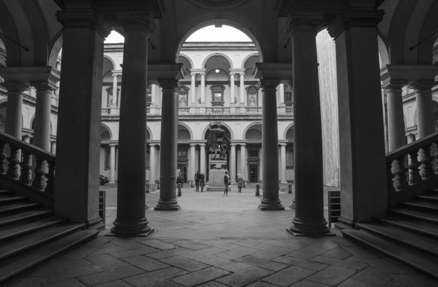 Milan: Pinacoteca Art Gallery and Brera District Guided Tour - Caravaggio and Raphael moments: what you should watch for