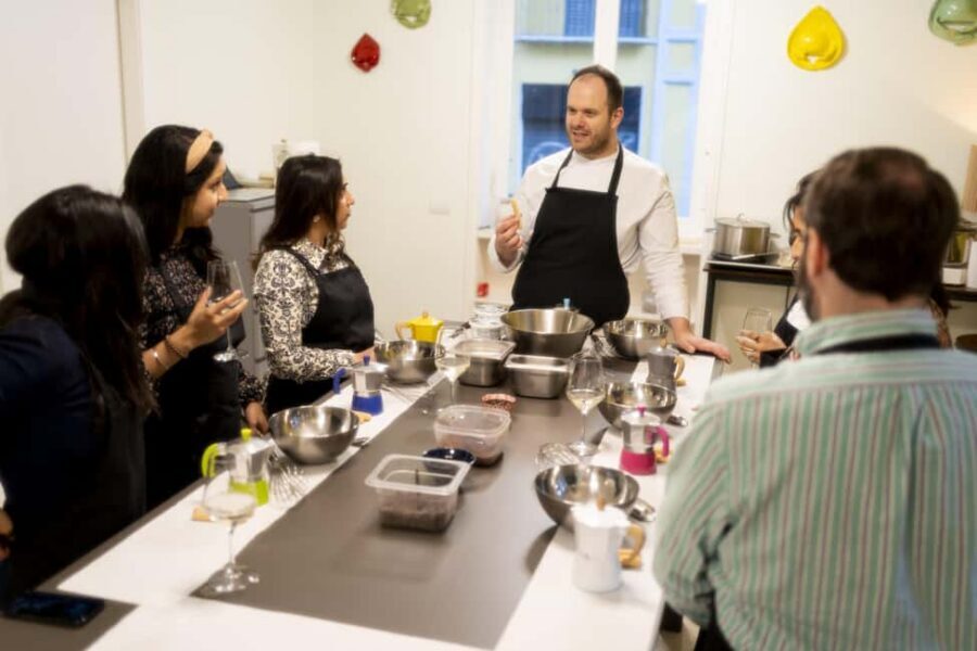 Milan: Pizza and Tiramisu Cooking Class with Wine Tasting - Key highlights worth showing up for