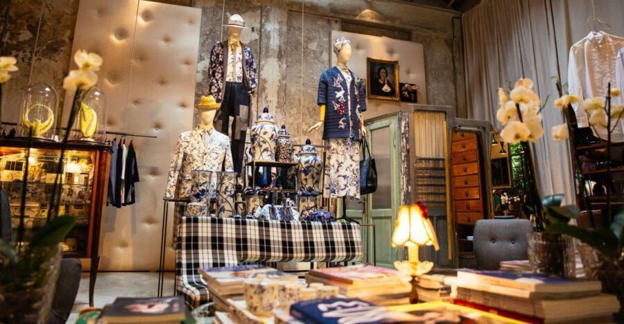 Milan: Private Fashion Tour - Navigli Fashion District Start: Tearose Boutique and the Real Milan Feel