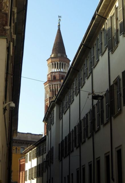 Milan: Private or Shared Essential Walking Tour - Victor Emmanuel II Arcade: Milan’s First Covered Mall Still Pulls Its Weight