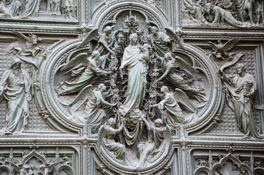 Milan: Private or Shared Essential Walking Tour - Duomo di Milano: Five Centuries of Meaning, Not Just Marble