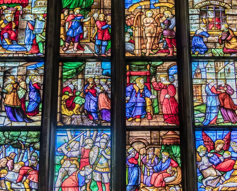 Milan: Scala Theater and Duomo Cathedral Guided Tour - Practical rules that affect what you pack