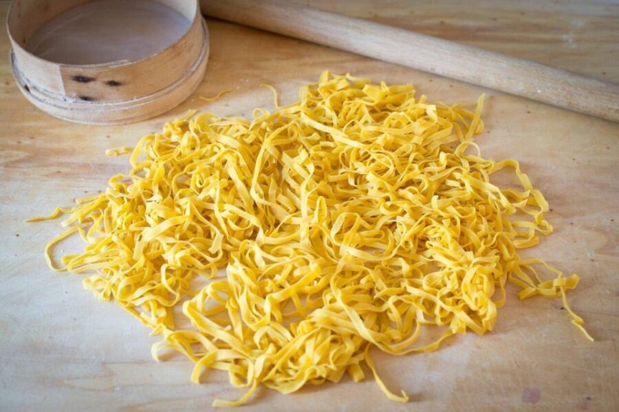 Milan: Share Your Pasta Love in a Local’s Home - Timing Tips and What to Bring to the Home Kitchen