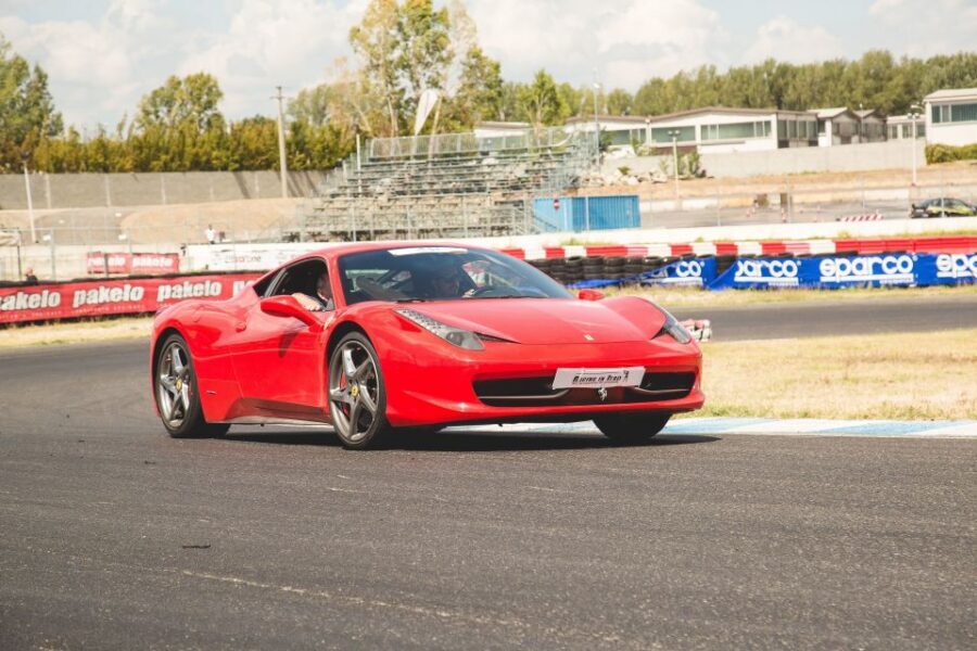 Milan: Test Drive a Ferrari 458 on a Race Track with Video - The Ferrari 458 session: what you do during the 3 laps