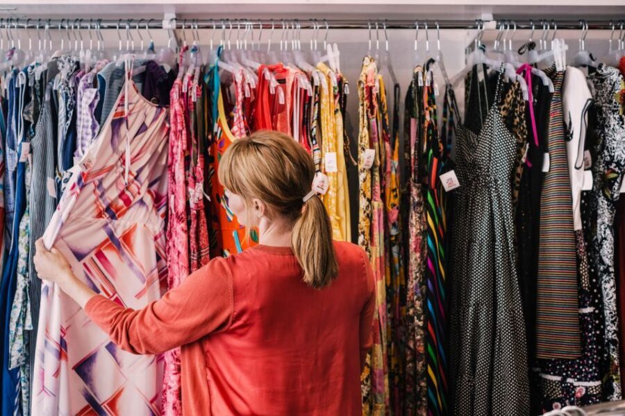 Milan: Vintage Shopping Tour - Deals, sizing, and how to shop smart once you’re inside