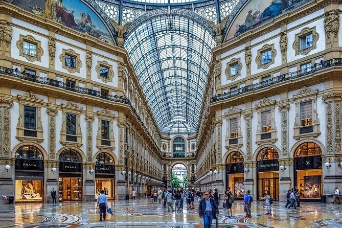 Milan Walking Tour: Explore Top Sights & Hidden Gems - Brera District: art galleries and side-street atmosphere
