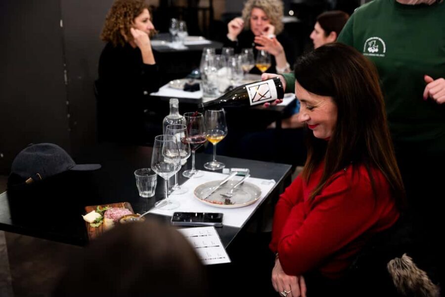 Milan: Wine Lovers Experience at Cantina Urbana Winery - The 1.5-Hour Flow: Tour First, Then Your Flight