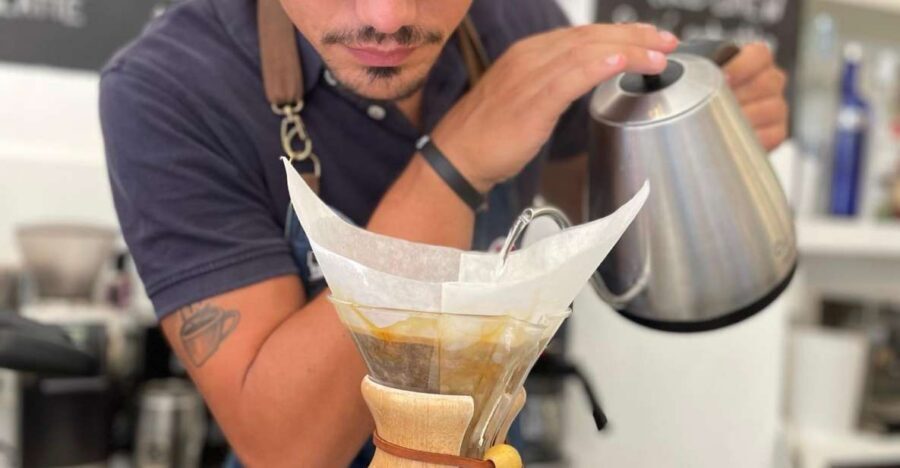Milano: Degustazione caffè di qualità dalla moka al filtro - Moka: Italian tradition, and how technique changes the cup