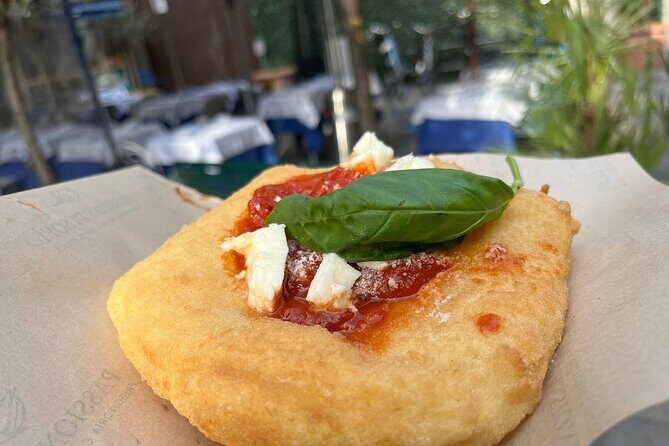 Milan's Authentic Street Food tour: A Gourmet Experience - How the 3-hour rhythm works: pickup, walking, and smart pacing