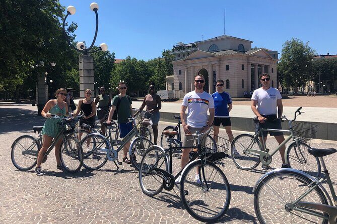 Milan's Hidden Gems: Unique Bike Tour (ENG, NL) - City Mix for Different Travelers: Who Will Enjoy This Most?