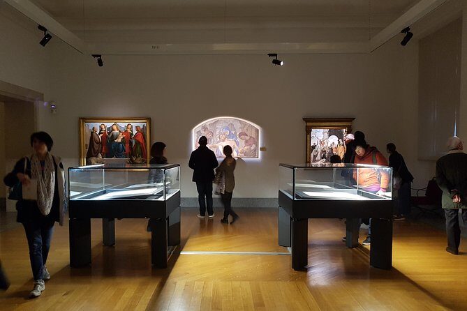 Pinacoteca Ambrosiana and da Vinci's Codex Atlanticus admission in Milan - The library experience and small surprises you might actually remember