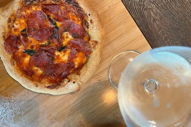 Pizza Cooking Class with Tiramisù and Wine Tasting in Milan - The Two Hours You’ll Spend: From Dough to Oven