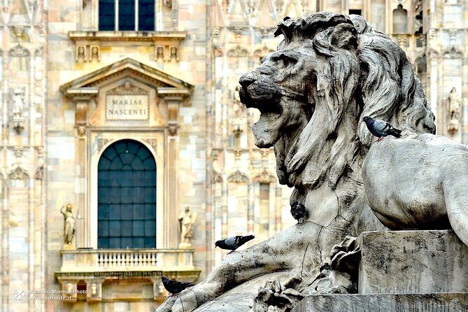 Private 3 Hours of Wonders in Milan (3km Friendly & Easy) - Piazza della Scala: Teatro della Scala and a Leonardo Moment