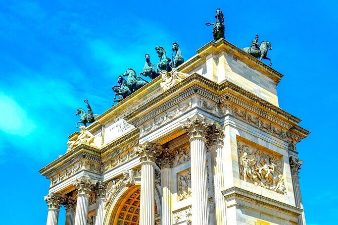 Private 3 Hours of Wonders in Milan (3km Friendly & Easy) - Piazza del Duomo: Admire the Cathedral Outside (30 Minutes)