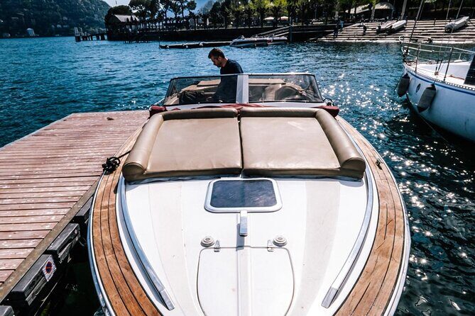 Private Boat Tour with Open Bar Lake Como 7 Pax - Cernobbio and the Villa Erba to Villa d’Este stretch: luxury you can spot instantly