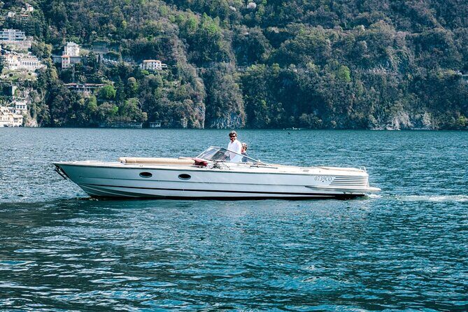 Private Boat Tour with Open Bar Lake Como 7 Pax - Moltrasio, Laglio, and celebrity-named villas: what you actually get