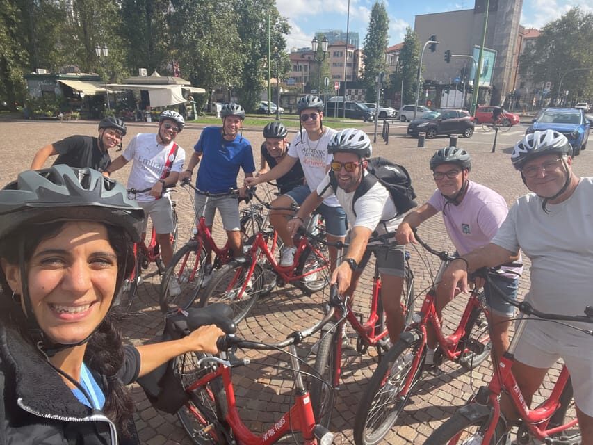 Private Highlights of Milan Bike Tour - Milan Cathedral (Duomo): the 1-hour guided interior stop