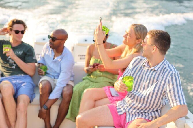Private Open Bar Tour with Luxury Boat on Lake Como 2H 4H - Isola Comacina and Ossuccio: island calm and medieval charm