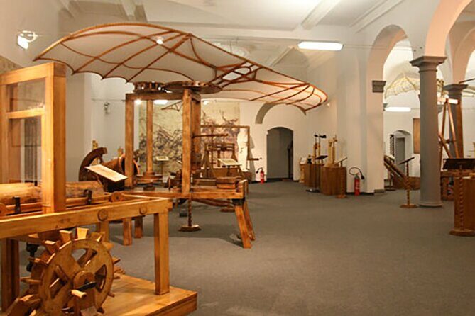 PRIVATE TOUR: Milan: Leonardo da Vinci Museum - Rare Artifacts and Vintage Machines: Why the Collection Angle Matters