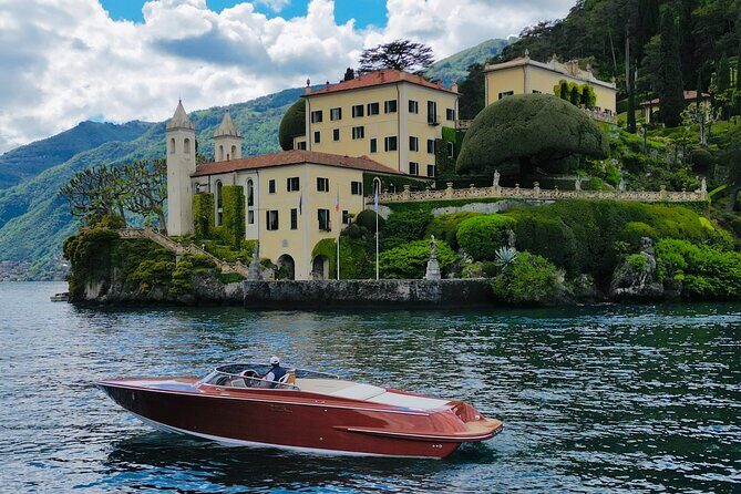 Private wooden boat tour on Lake Como - Price and Value: $958.61 for Up to 7