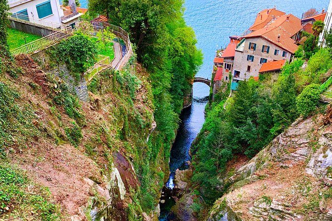 Road Bike tour in Lake Como & Bellagio - Bellagio resort stop: reaching the lake’s postcard heart
