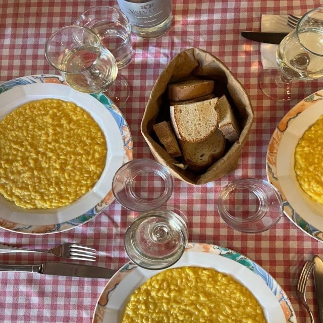 Secret Food Tours Milan - Churches, pasticciotto, and the Dome of Milan finish