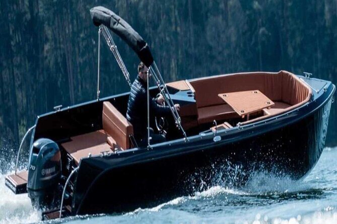 Shared Subacco Lake Como Boat Tour for 3 Hours - Key things that make this tour worth your time