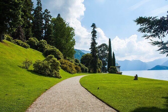 Small-Group Lake Como – Bellagio, Varenna & Hidden Waterfall - Guides, Headsets, and the Small-Group Advantage (Why It Feels Easier)