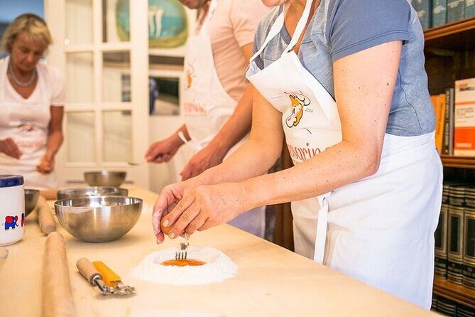 Small group Pasta and Tiramisu class in Como - Key Things I’d Highlight Before You Book