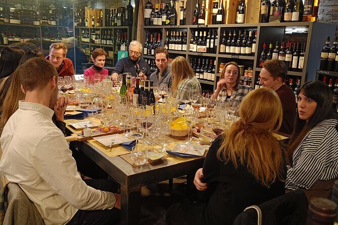 Taste of Lake Como: 4 Wines Paired with Local Cheese Charcuterie - Capitan Drake in Como: the meeting point and the vibe