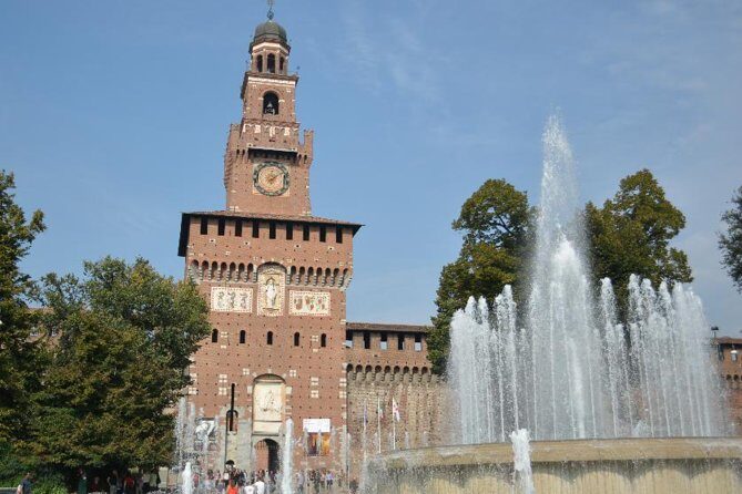 The Last Supper and Sforza Castle Tour - group tour - Entering Santa Maria delle Grazie: what the early block is for
