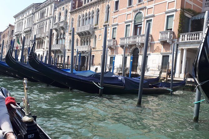 Venice Full Day tour from Milan by high speed train. Small Group - Evening boat transfer to Santa Lucia: the part people underestimate