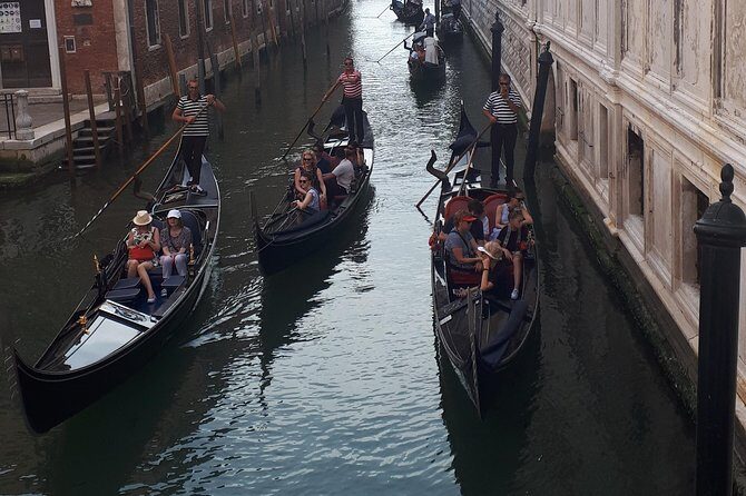 Venice Full Day tour from Milan by high speed train. Small Group - What’s included (and what you’ll pay for on your own)
